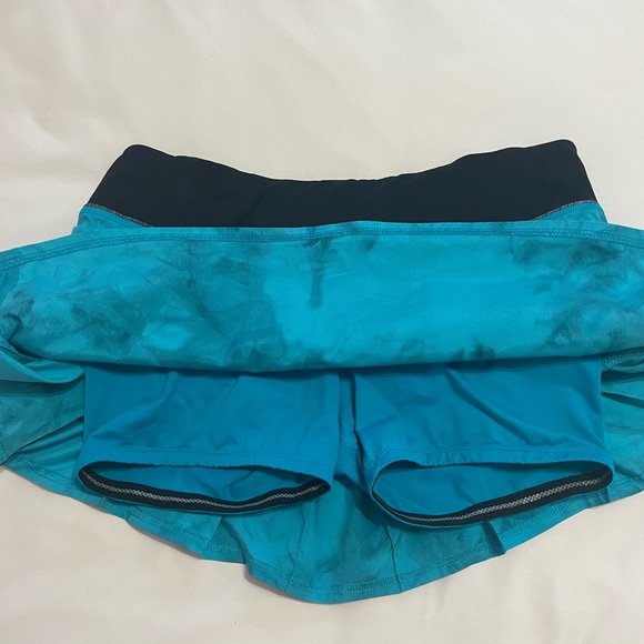 LULULEMON SKIRT🍋 - Picture 3 of 4